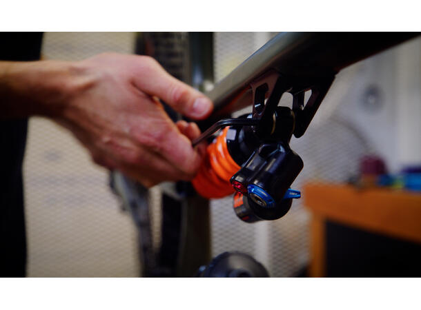 Rocky Mountain shock yoke Altitude Altitude FWD SHOCK YOKE