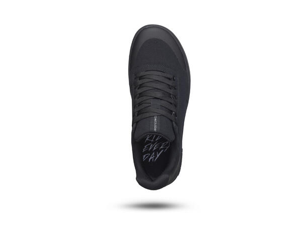 Ride Concepts Livewire  M's black EU 46 