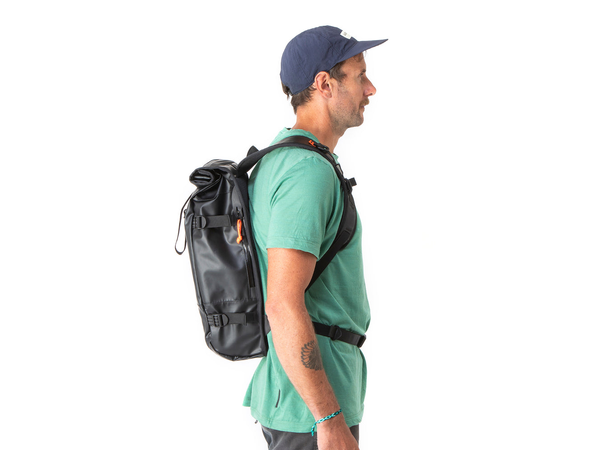 Restrap Rolltop Backpack black 22L 