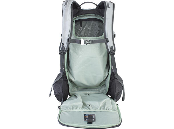 EVOC Line 20L dark olive 