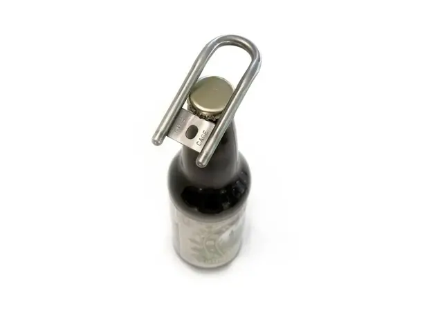 King Cage Titanium Flaskeåpner jepp, flaskeåpner i titan 