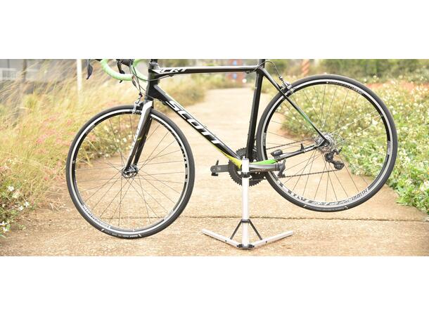 Granite Design Hex Stand green sykkelstativ for sykler med